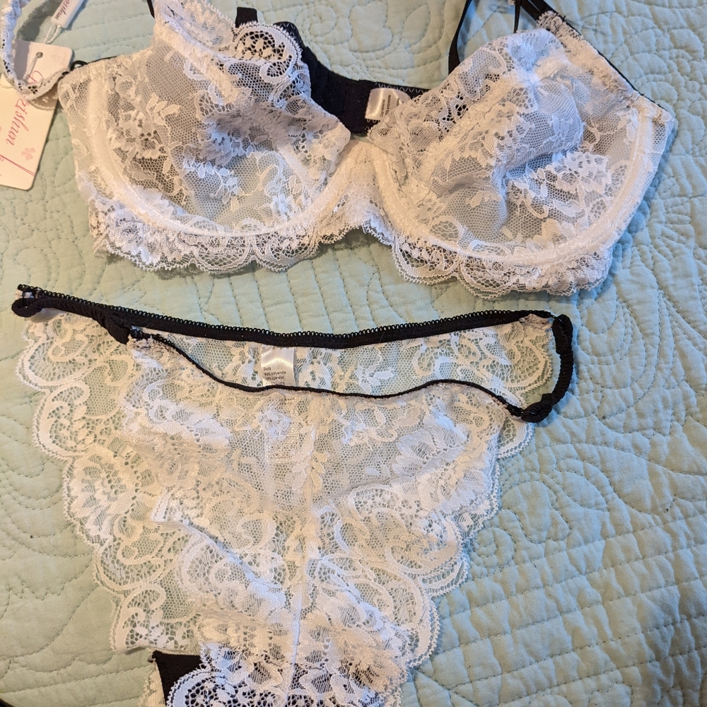 Ruzishun NWT bra 36C w/matching panty large, blk/white underwire lace
